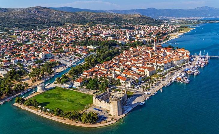 Orange Tree Garden Lägenhet Trogir Exteriör bild